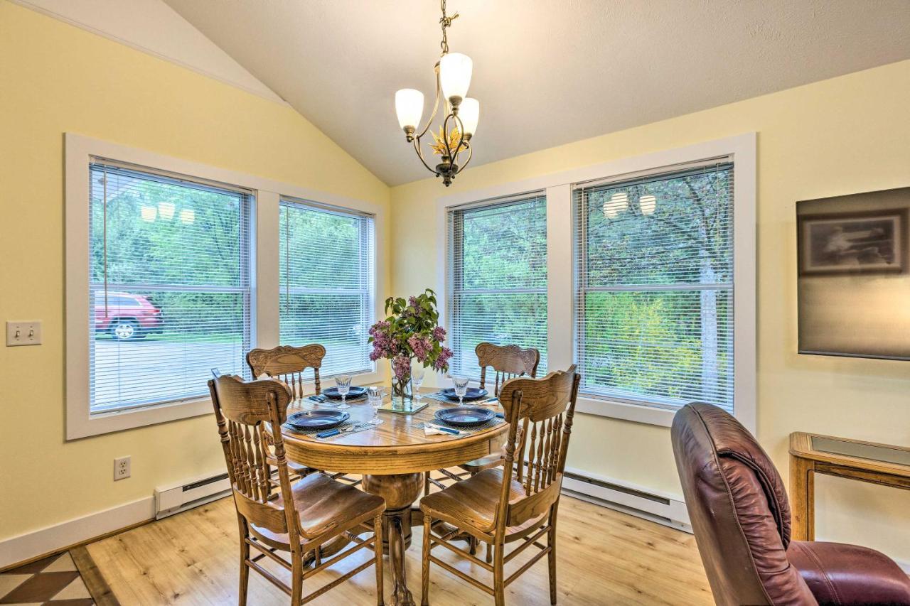 Charming Retreat Near Downtown Frankfort And Beaches المظهر الخارجي الصورة