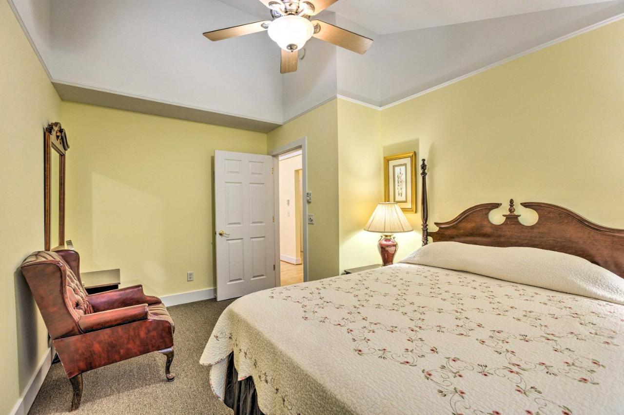 Charming Retreat Near Downtown Frankfort And Beaches المظهر الخارجي الصورة
